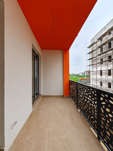 Dobroesti, str. Balantei, Cristal House